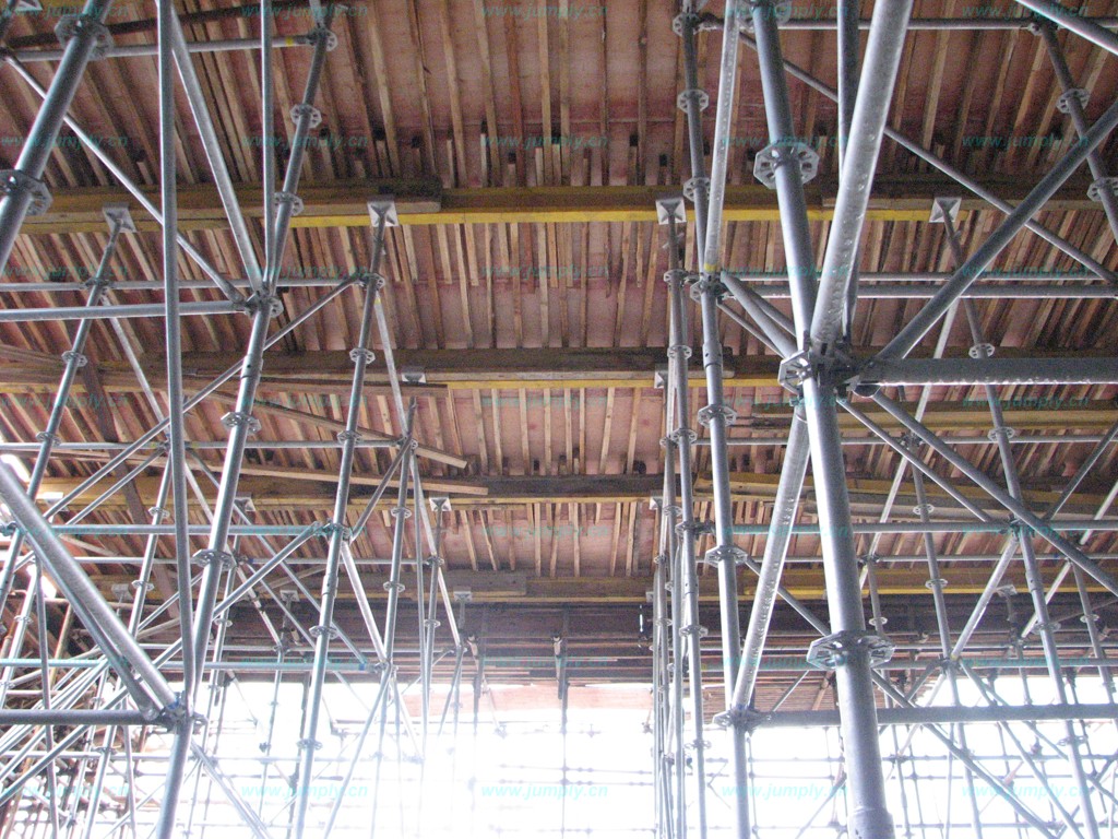 搭建建筑腳手架對(duì)配件有何要求？
